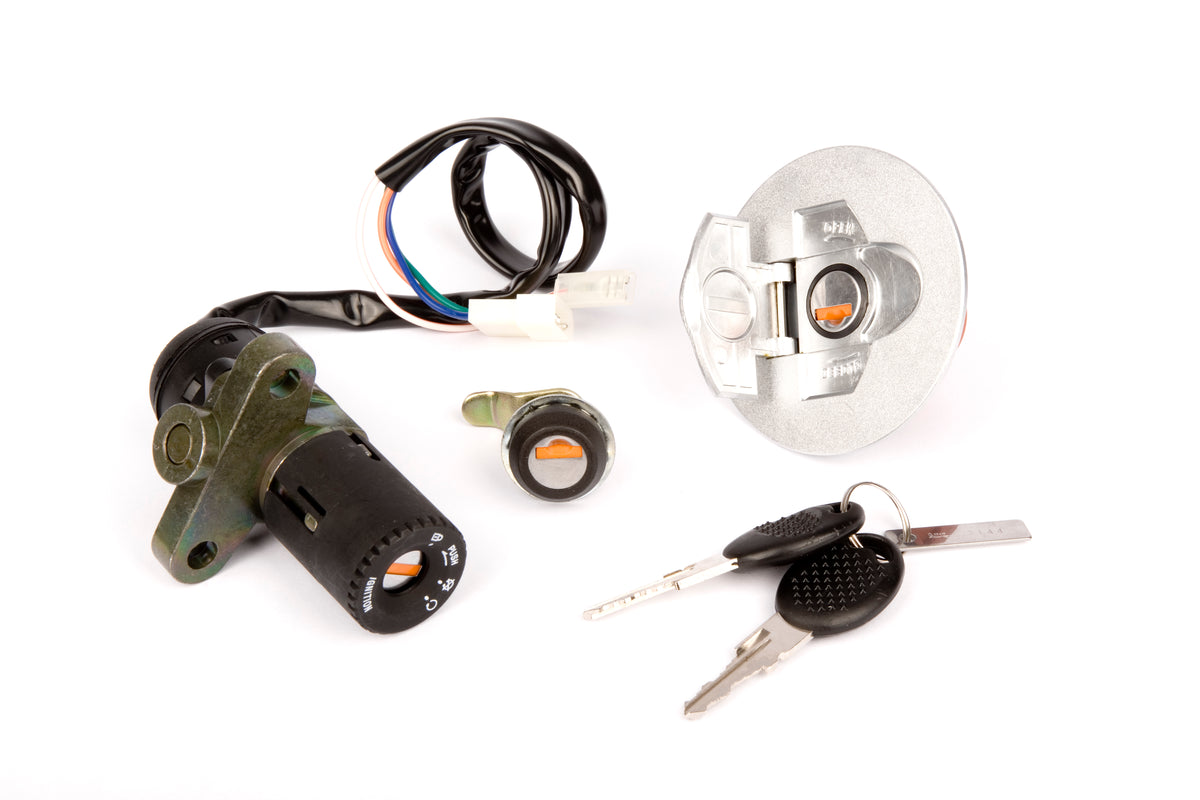 Kit complet contacteur à clef et trappe à essence Rieju Rs 2