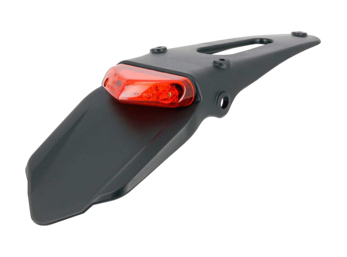 Support Plaque avec bavette et feu led homologué